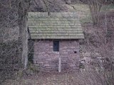 Sandsteinhaeuschen am Beverbach  (2)